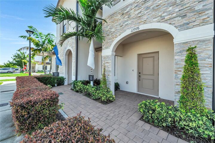 Property Photo: 12976 SW 233rd Ter FL 33032