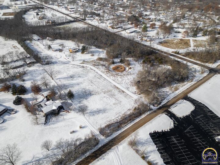 Property Photo: 2939 SE Tecumseh Rd KS 66542