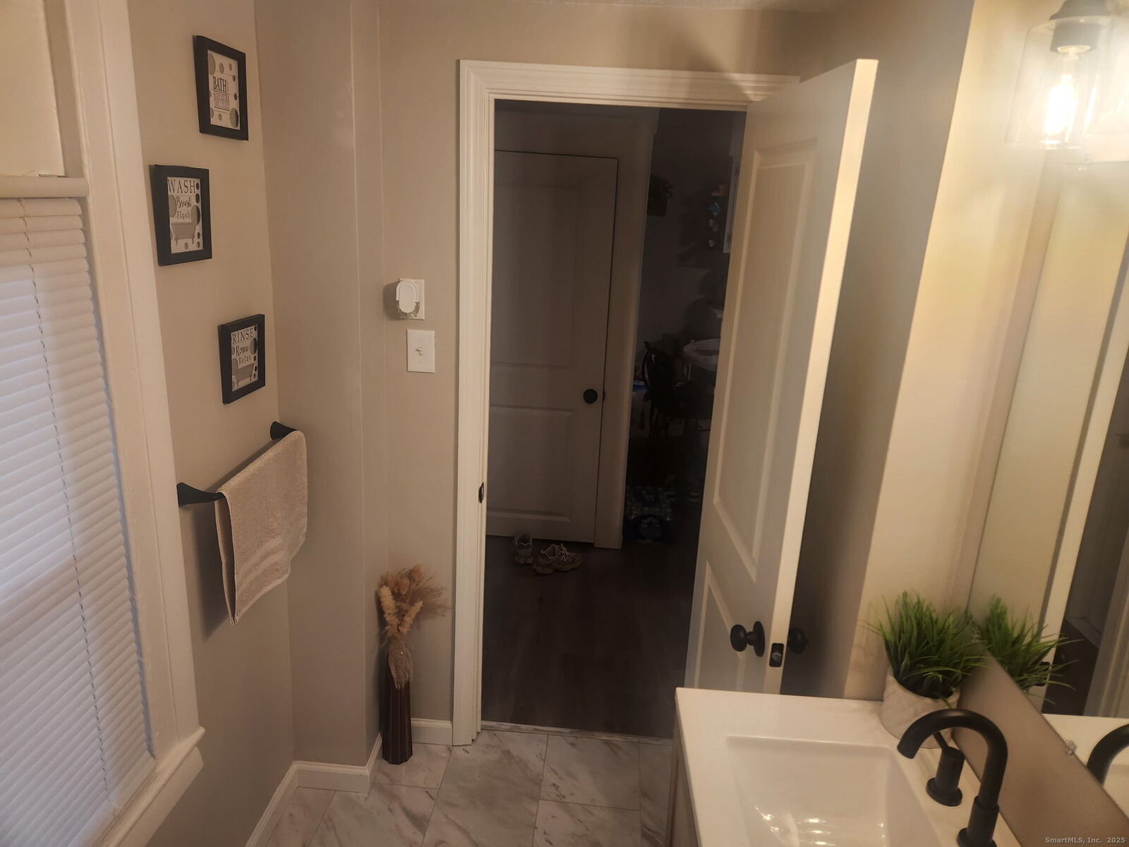Property Photo:  515 Liberty Street 515  CT 06450 