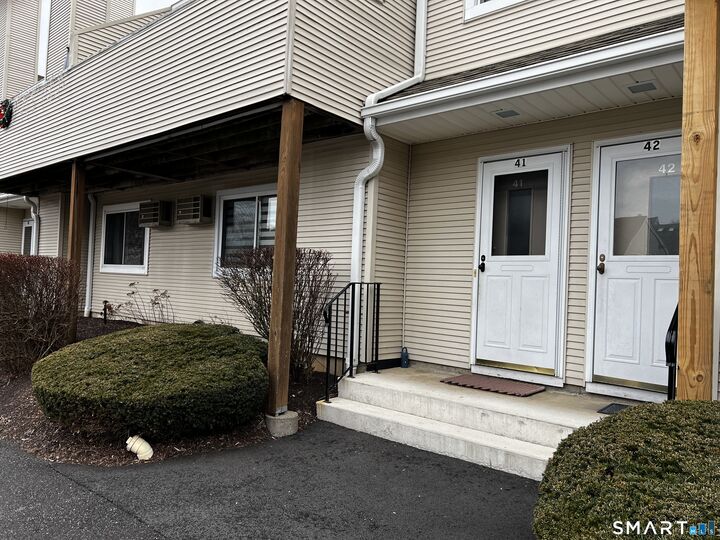 Property Photo: 136 Pembroke Road 5-41 CT 06811