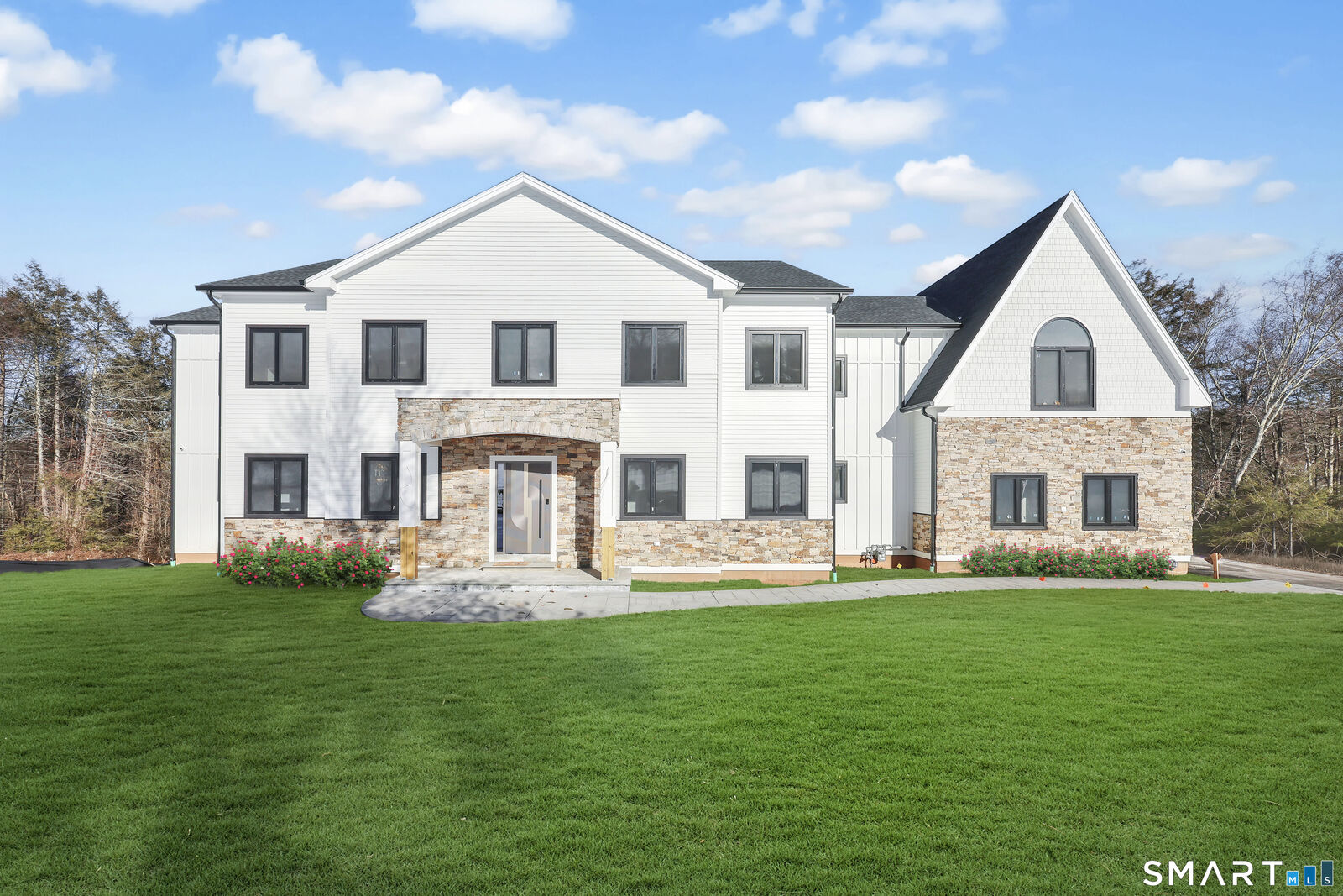 Property Photo:  3 Cobtail Way  CT 06070 