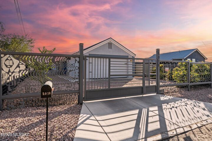 6010 E 30th Street  Tucson AZ 85711 photo