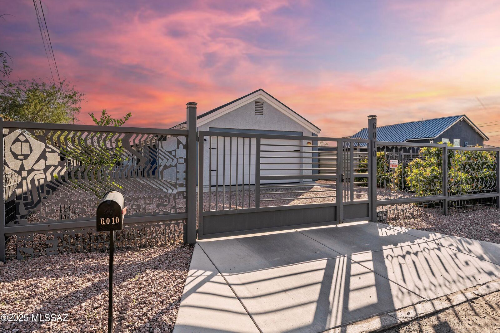 Property Photo:  6010 E 30th Street  AZ 85711 