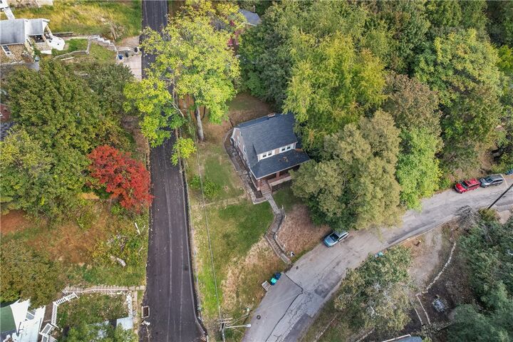 Property Photo: 8527 Westwood Rd PA 15235