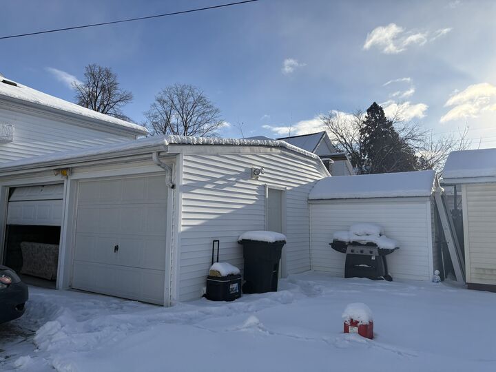 Property Photo:  920 Sable Street  MI 49707 