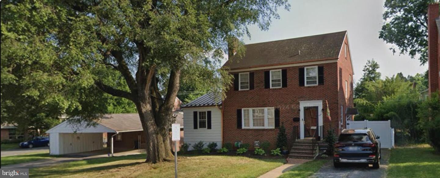 Property Photo: 407 Jefferson Street VA 22601