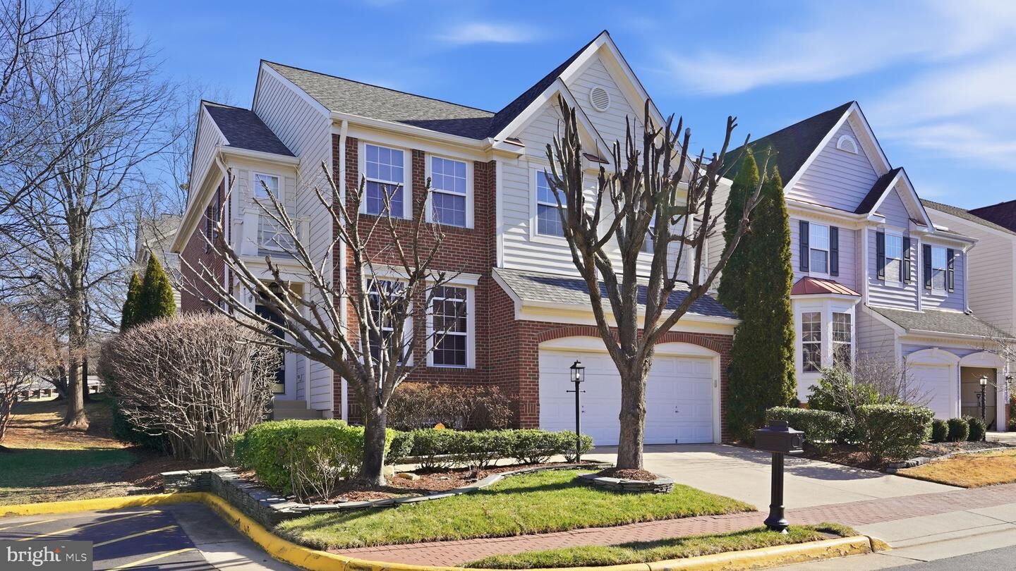 Property Photo: 8921 Mayhew Court VA 22079