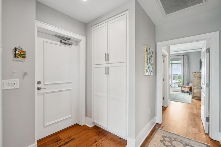 Property Photo:  155 Wingo Way # 472  SC 29464 