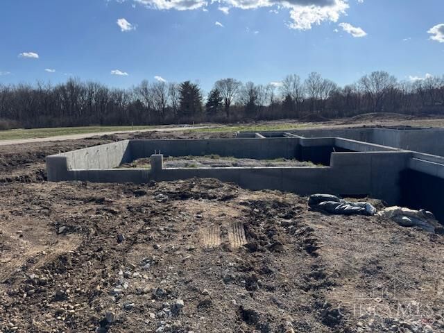 Property Photo:  2811 Wyatt Way  OH 45013 