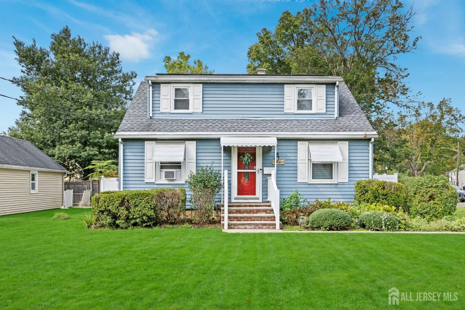 Property Photo: 1400 Kenyon Avenue NJ 07080