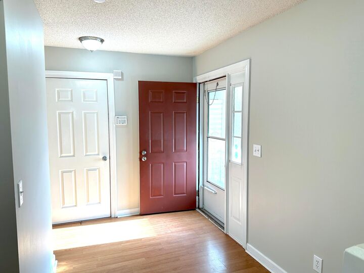 Property Photo: 1999 Jasper Lane OH 43026