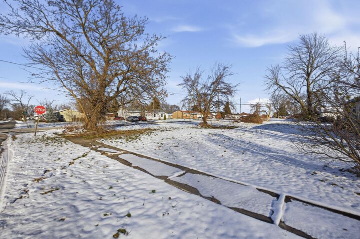 Property Photo:  0 N Barron Street  OH 43326 