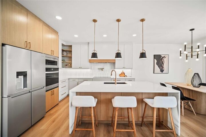 Property Photo: 1 Tamarack Drive MB R2E 0E5