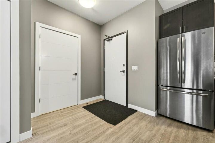 Property Photo: 1505 Molson Street MB R2G 4L3