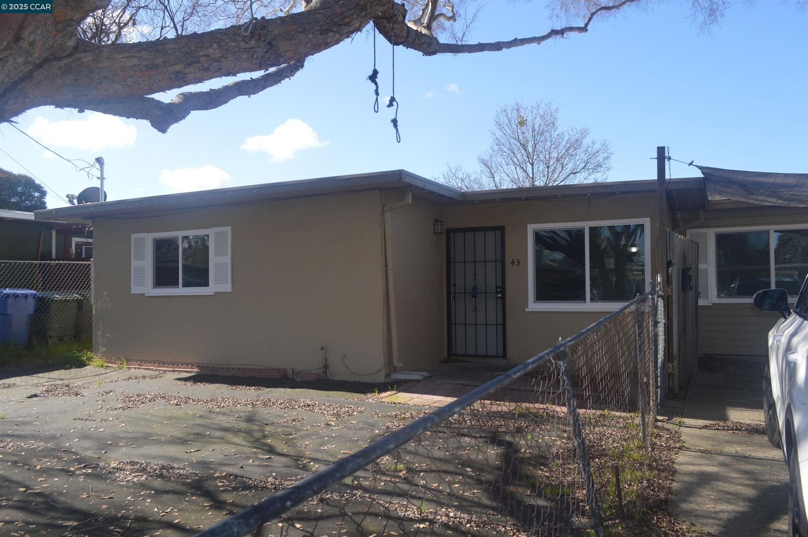 Property Photo:  43 Bay Dr  CA 94565 