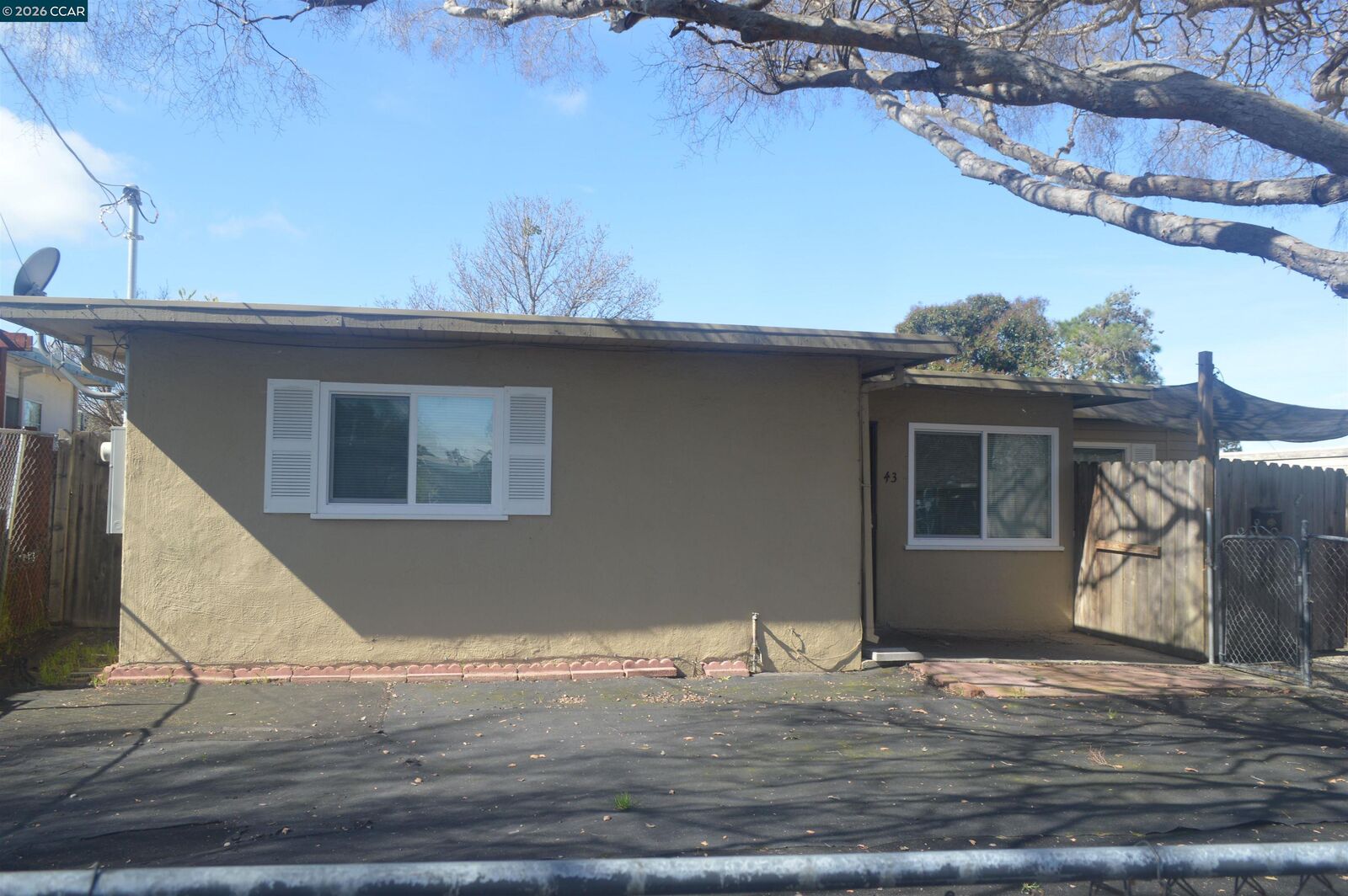 Property Photo:  43 Bay Dr  CA 94565 