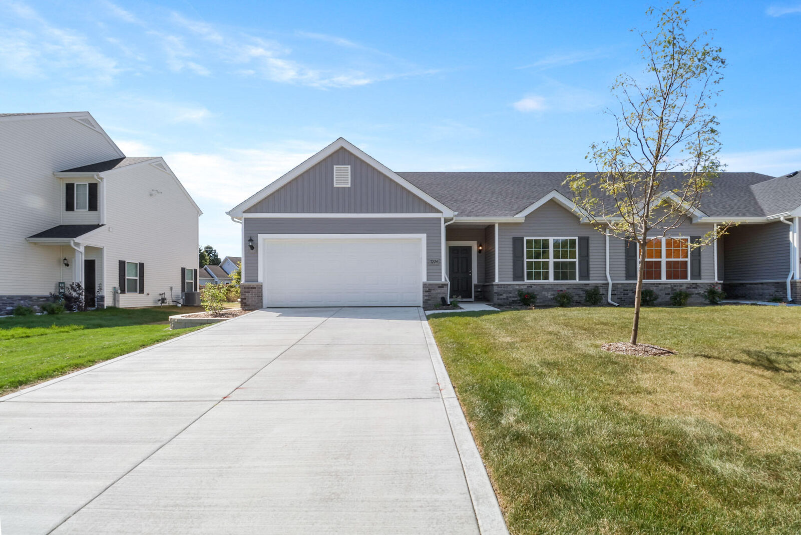 Property Photo: 1517 W 72nd Place IN 46410