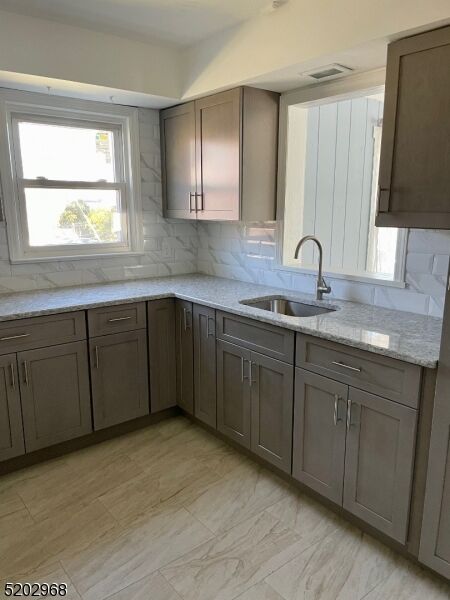 Property Photo: 635 Faitoute Ave NJ 07204