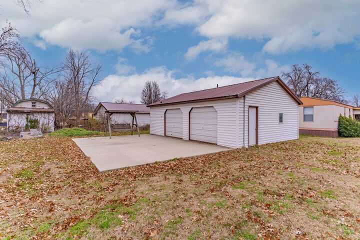 Property Photo:  911 4th Street  KY 42461 