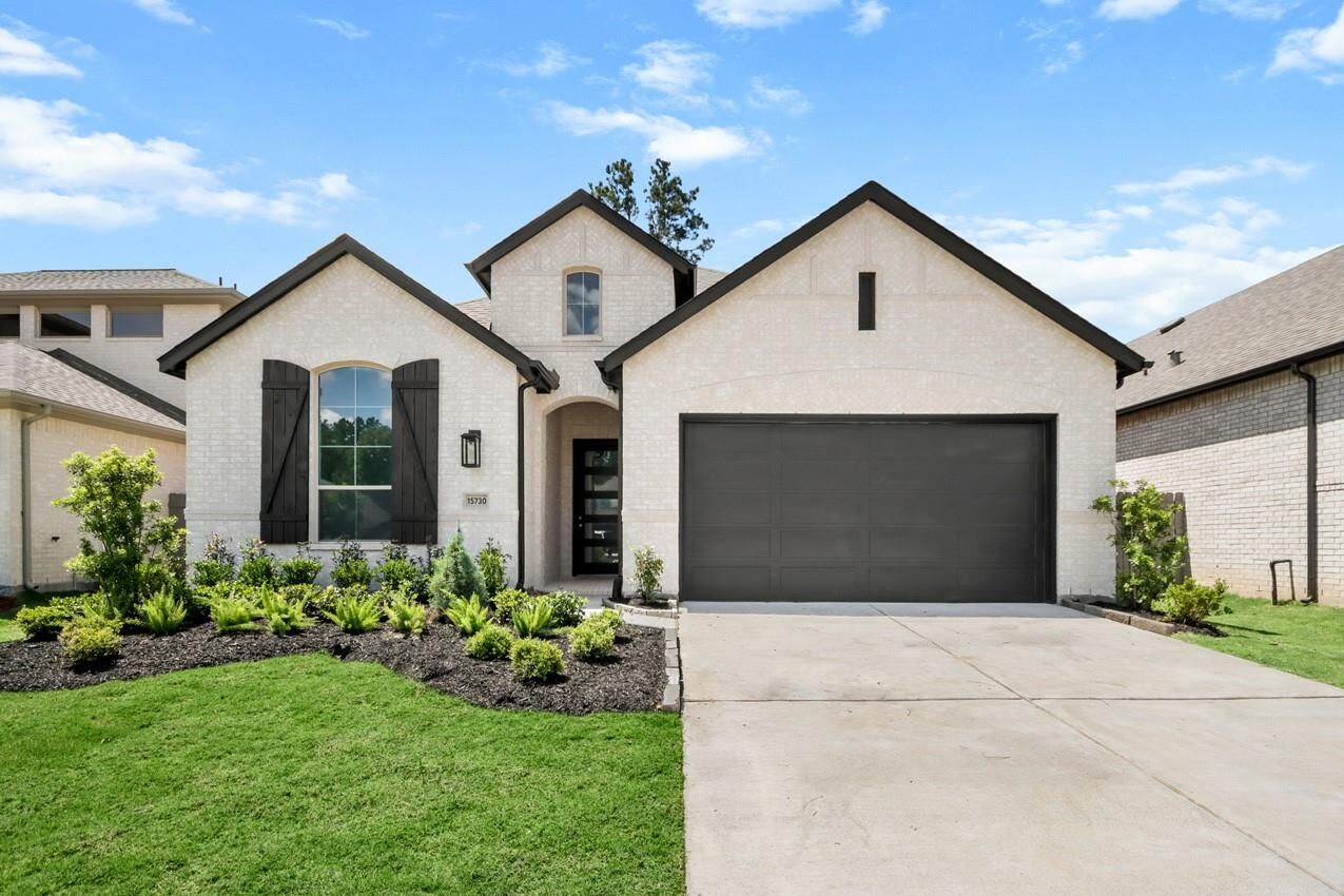 Property Photo:  15730 Koi Gardens  TX 77302 