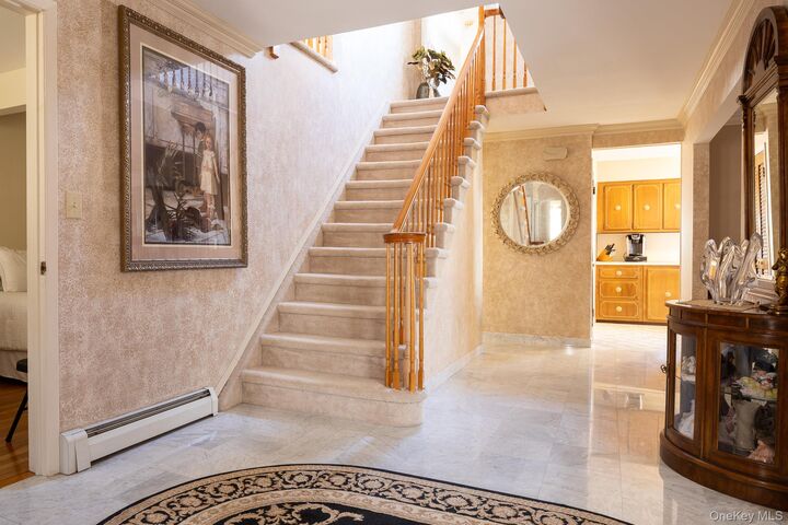 Property Photo: 53 Tulipwood Dr NY 11725