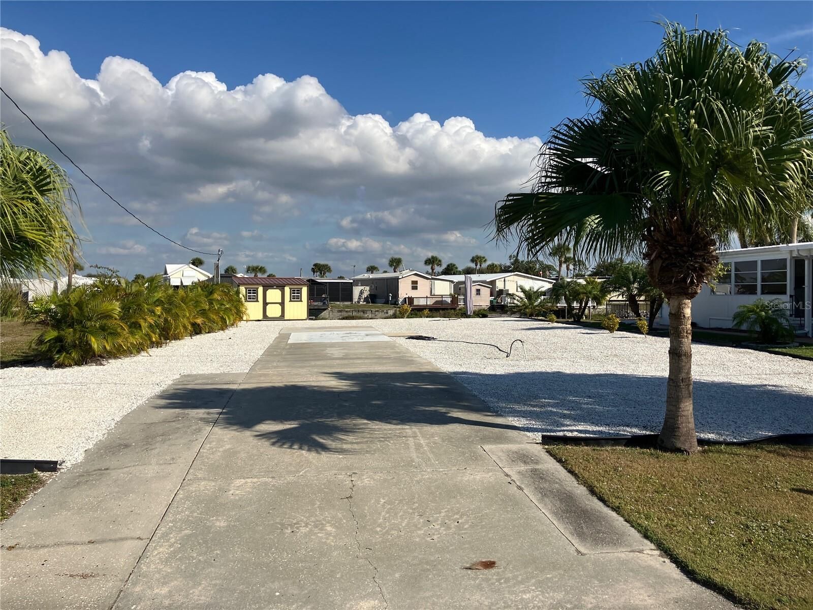 Property Photo:  1447 Flamingo Drive  FL 34224 