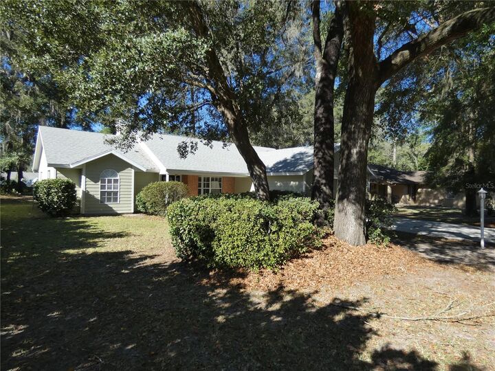 Property Photo:  19181 SW 90th Lane Road  FL 34432 