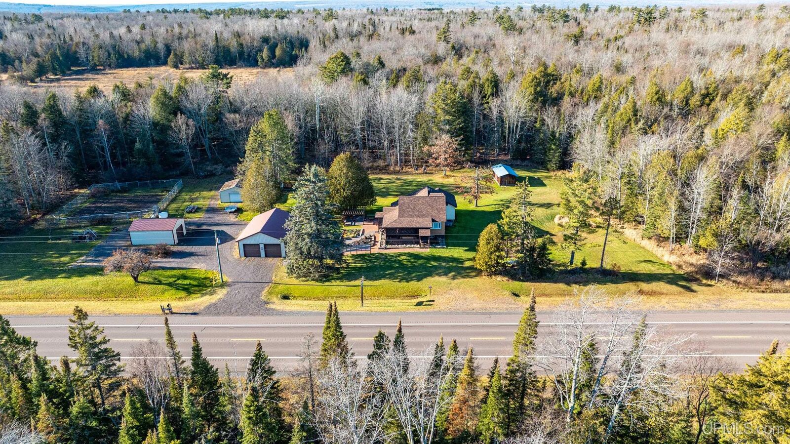 Property Photo: 11428 US 41 Highway MI 49958