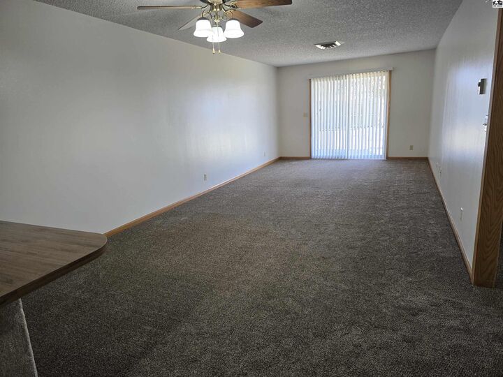 Property Photo: 321 N Oak St KS 67460