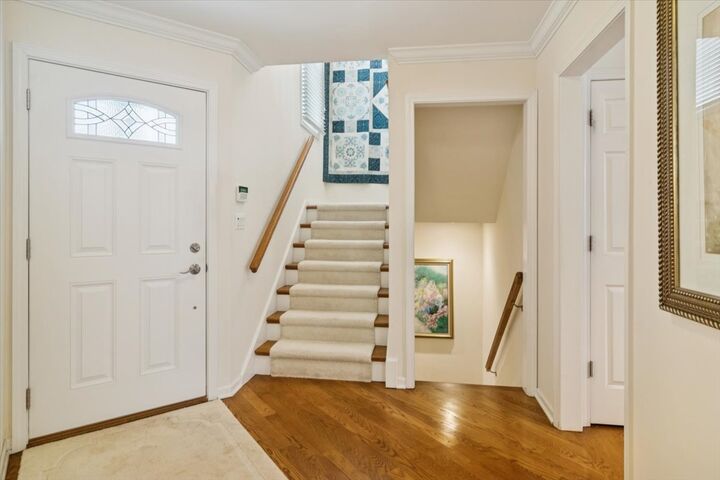 Property Photo: 472 Park Barrington Drive IL 60010