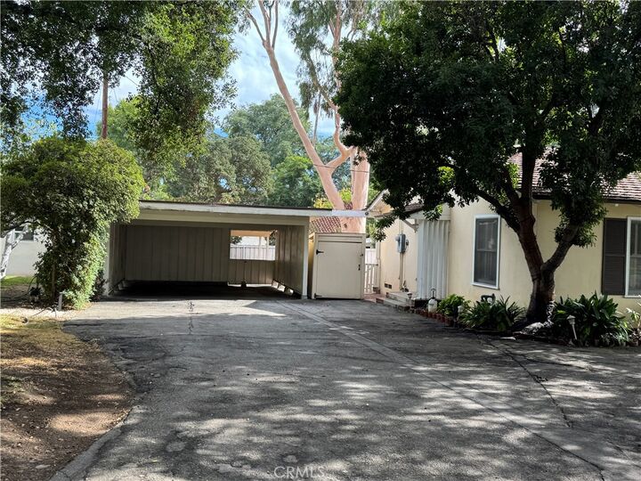 Property Photo:  520 Winthrop  CA 91108 