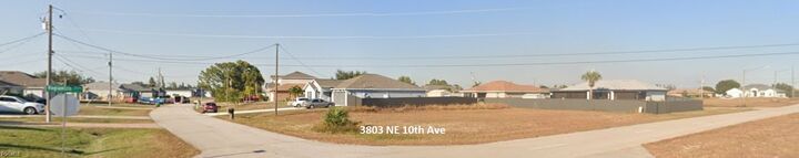 Property Photo:  3803 NE 10th Avenue  FL 33909 