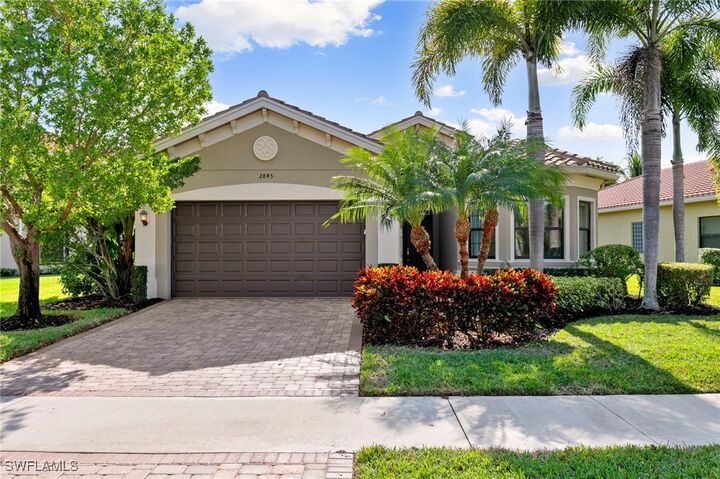 Property Photo:  2845 Cinnamon Bay Circle  FL 34119 
