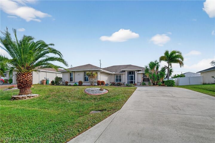 Property Photo:  1815 NE 2nd Place  FL 33909 