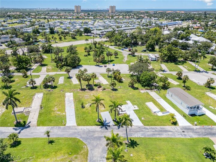 Property Photo:  76 Birch Boulevard  FL 33908 