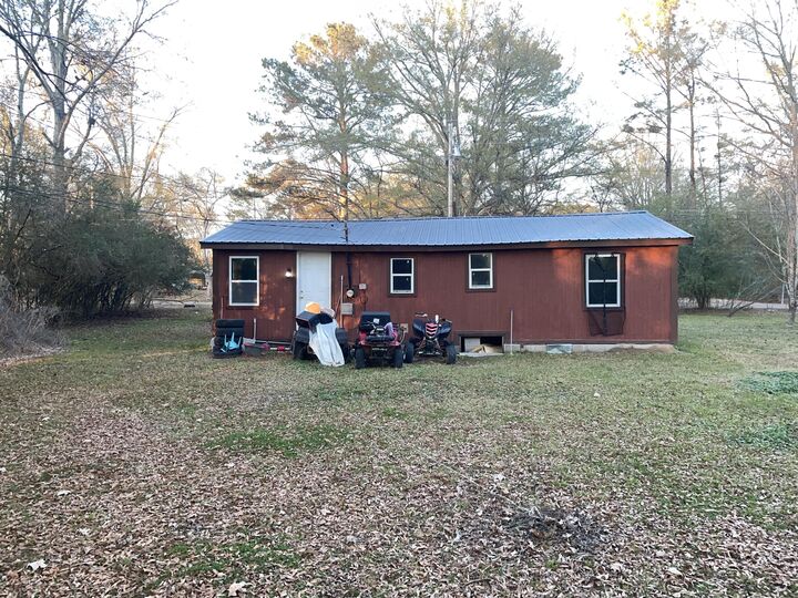 Property Photo:  323 Old Highway 45  MS 38868 