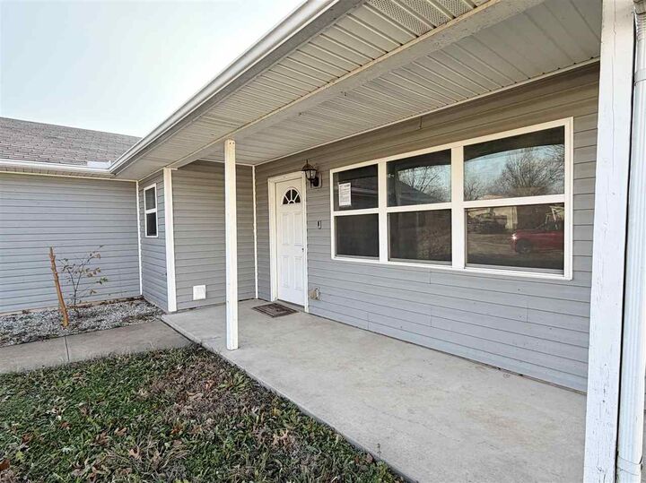 Property Photo: 606 Hampton OK 74601
