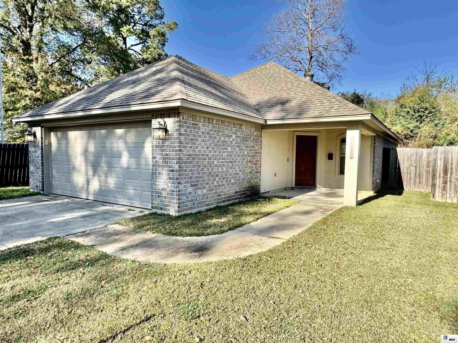 Property Photo:  1304 Wellerman Road  LA 71201 