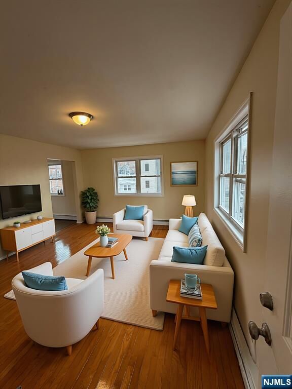 Property Photo:  172-174 Carroll Street 3  NJ 07501 