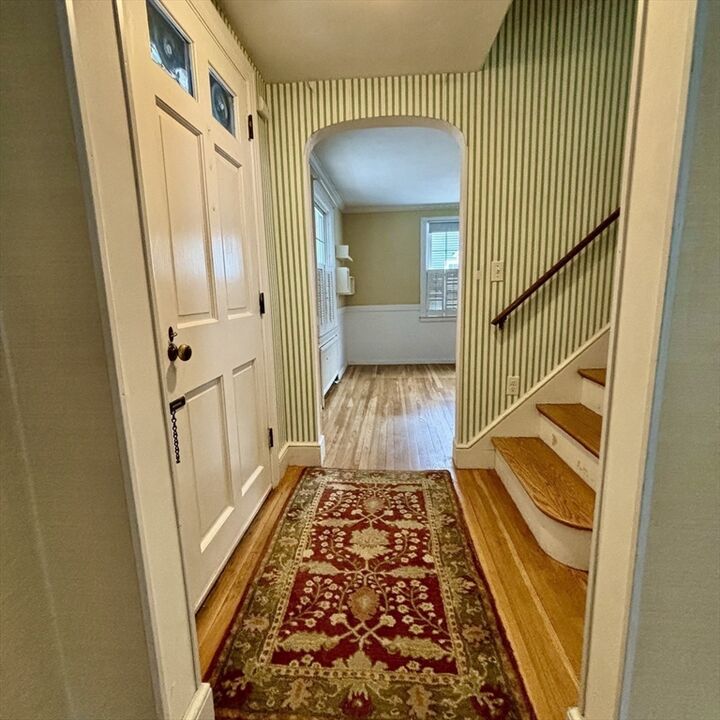 Property Photo:  25 Woodward Ave  MA 01867 