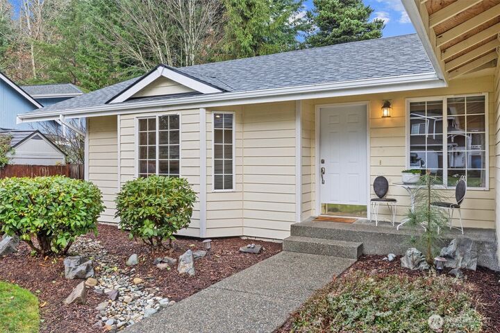 Property Photo: 25873 175th Place SE WA 98042