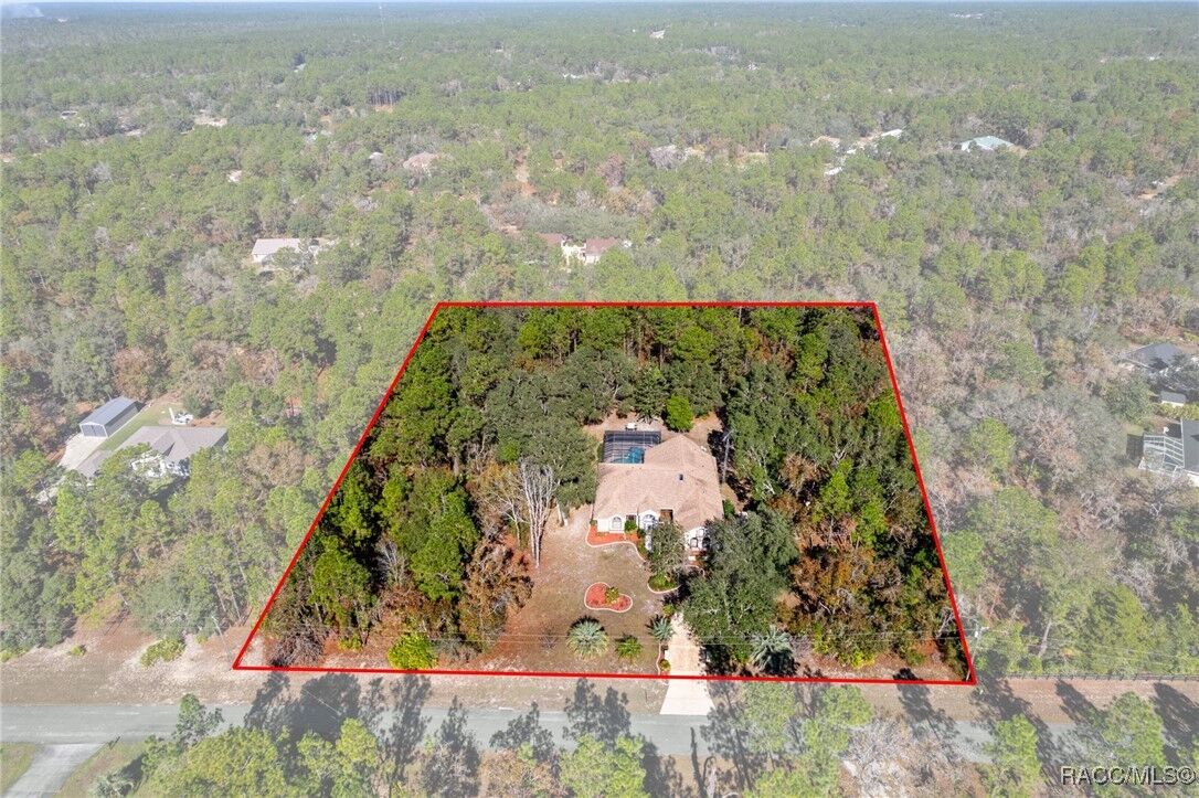 Property Photo: 3135 N Buckhorn Drive FL 34465