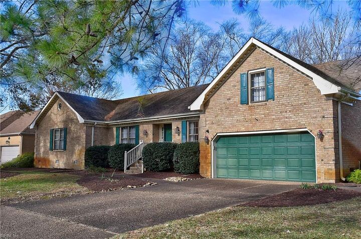 Property Photo: 1924 Grayfalcon Dr VA 23518