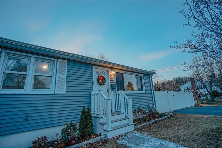 Property Photo:  27 Winifred Avenue  RI 02889 