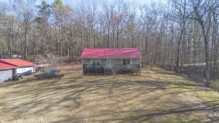 Property Photo:  221 Hughes Road SE  TN 37323 