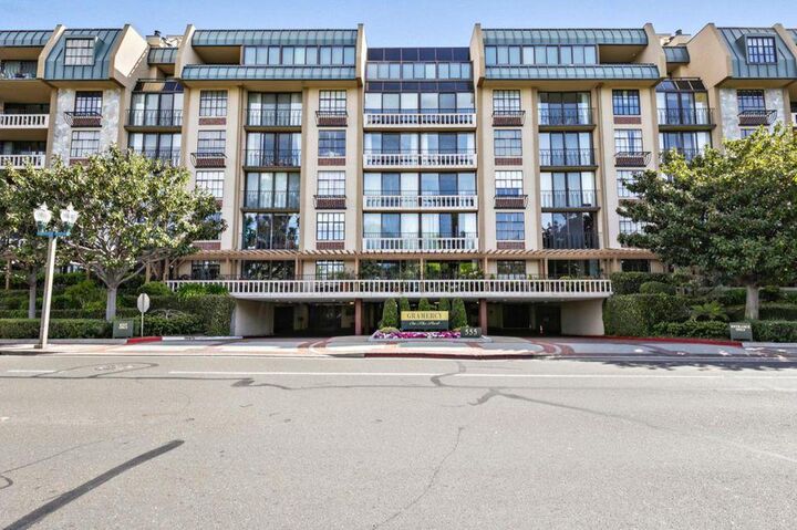 Property Photo:  555 Laurel Avenue 518  CA 94401 
