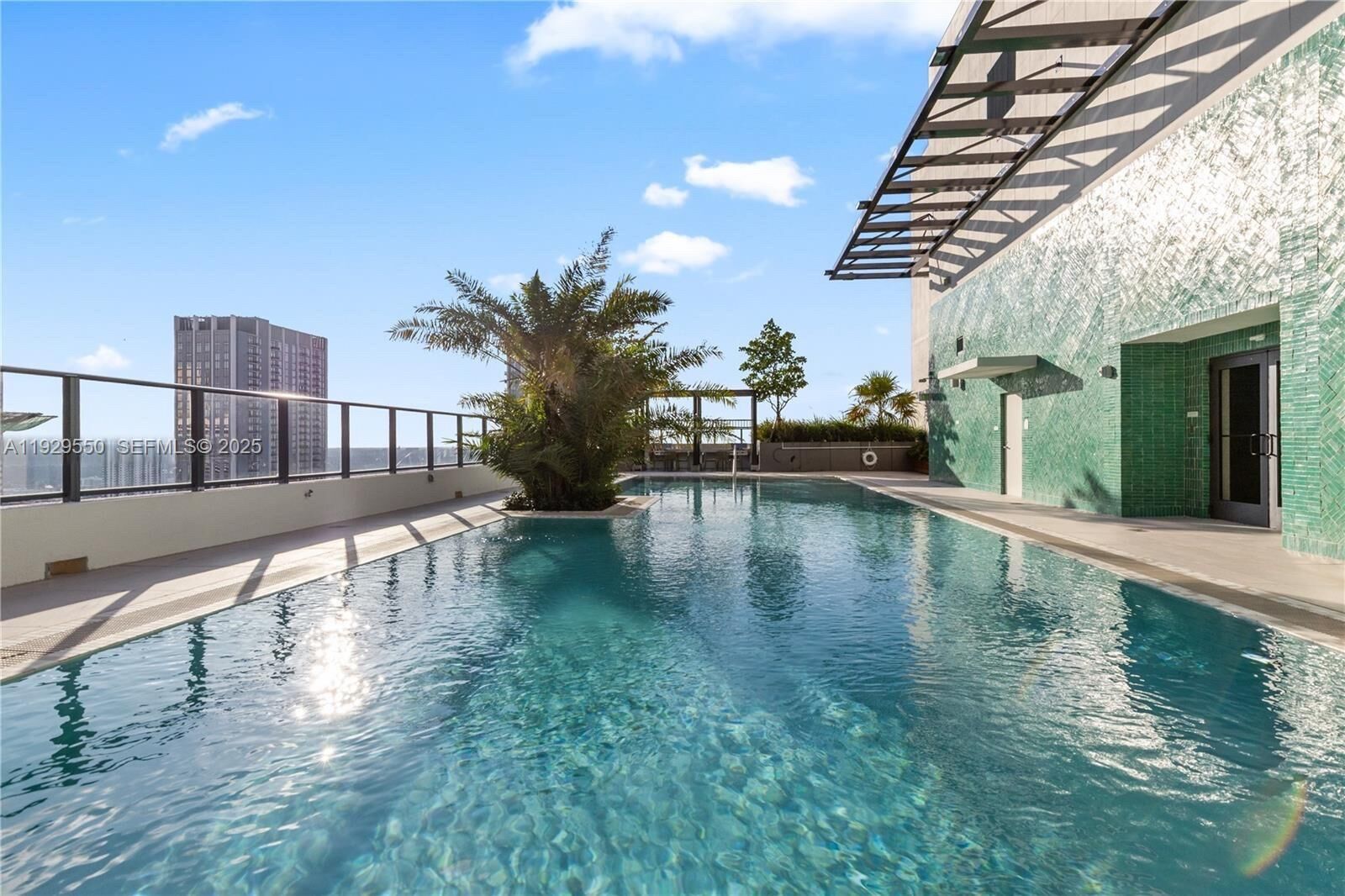 Property Photo:  11 NE 6th 2610  FL 33132 