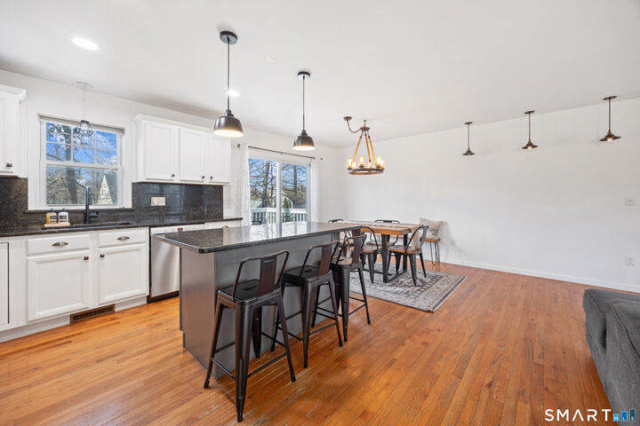 Property Photo: 39 Meriline Avenue CT 06062