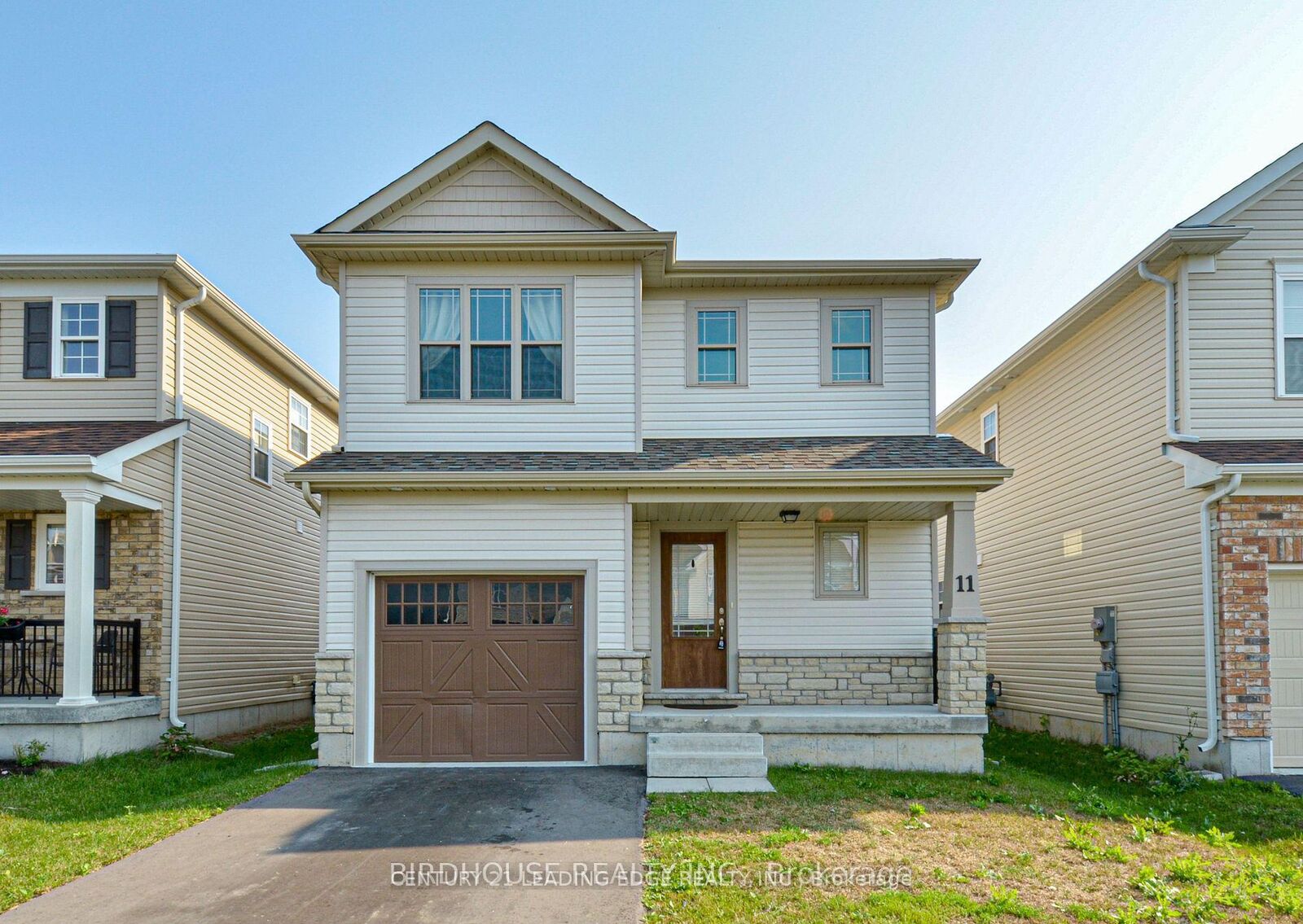 Property Photo:  11 Silverbrook Avenue  ON K9V 0B2 