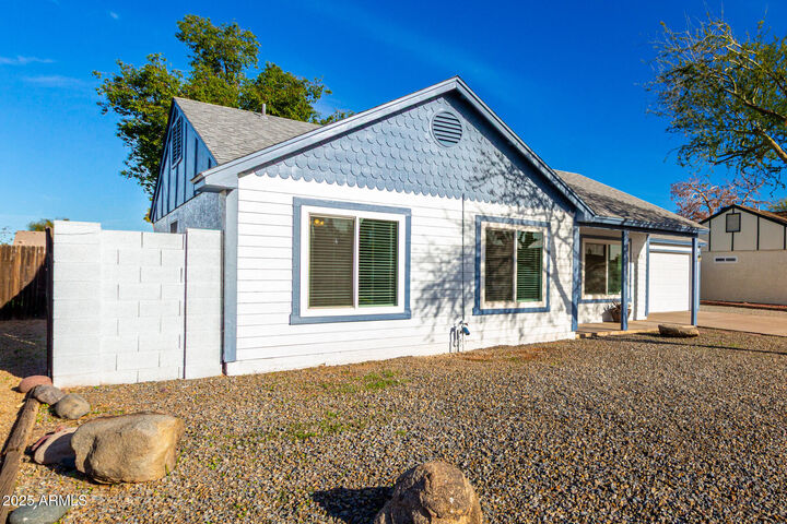 Property Photo:  1810 W Mission Drive  AZ 85224 